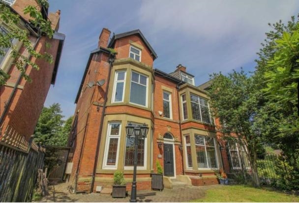 Walmersley Road