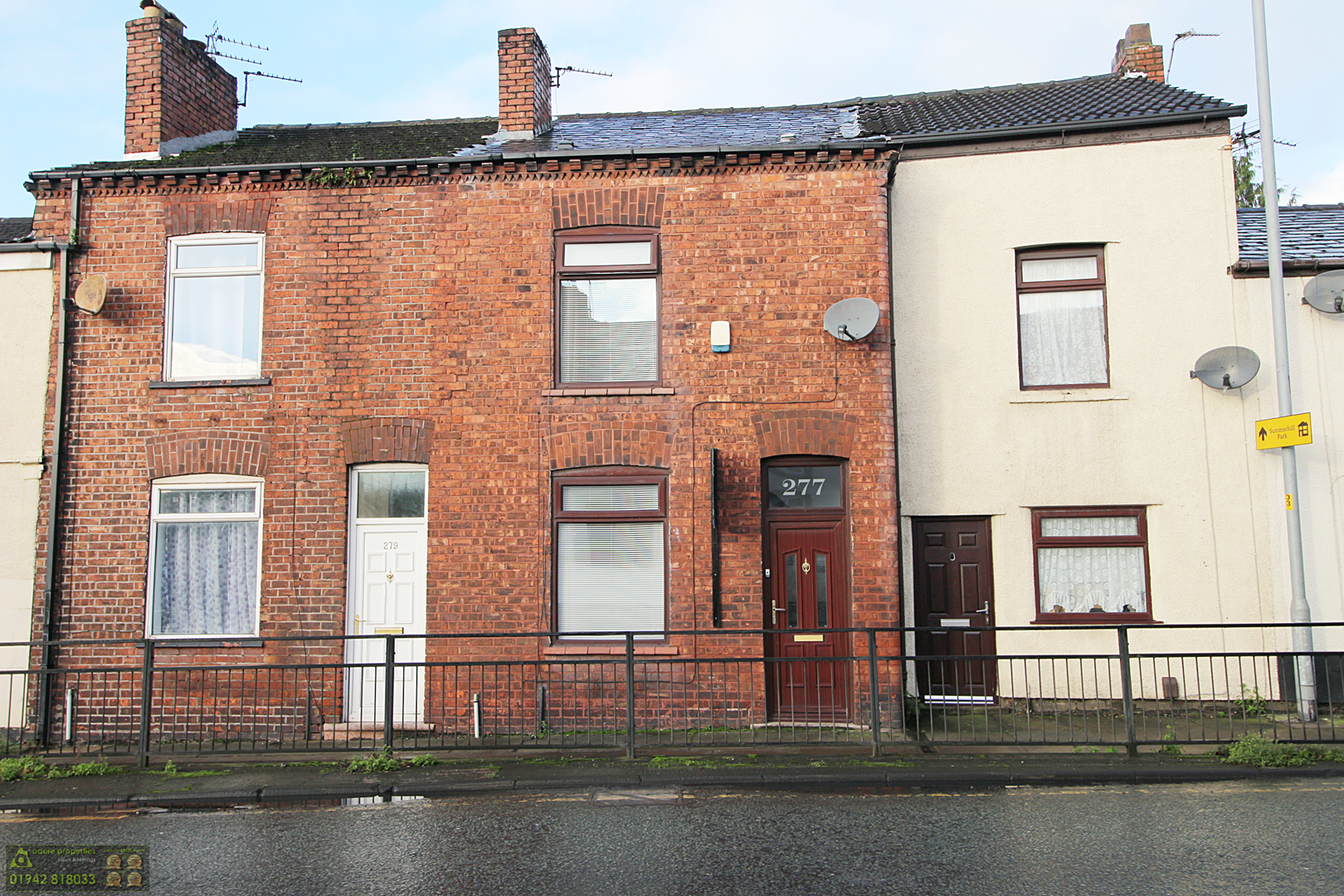 Leigh Road