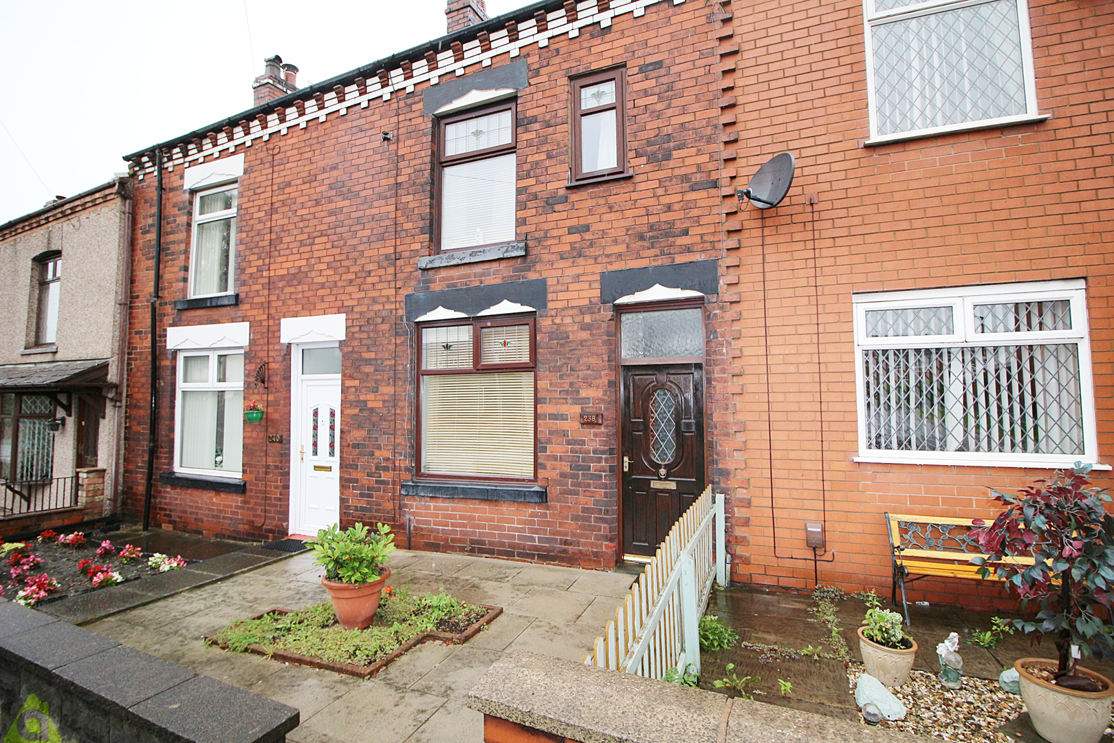 Leigh Road